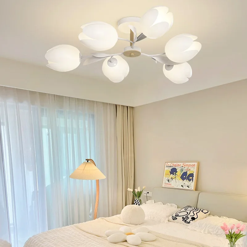Lustres com design de flores,  - Interior Design Kitchen And Living Room avaliação e preço